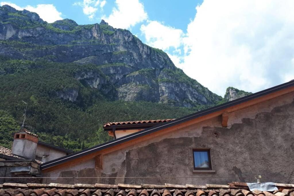 Schoenes Altstadt-Apartment "Dolce Vita" Inkl Parkplatz 加尔达湖滨 外观 照片