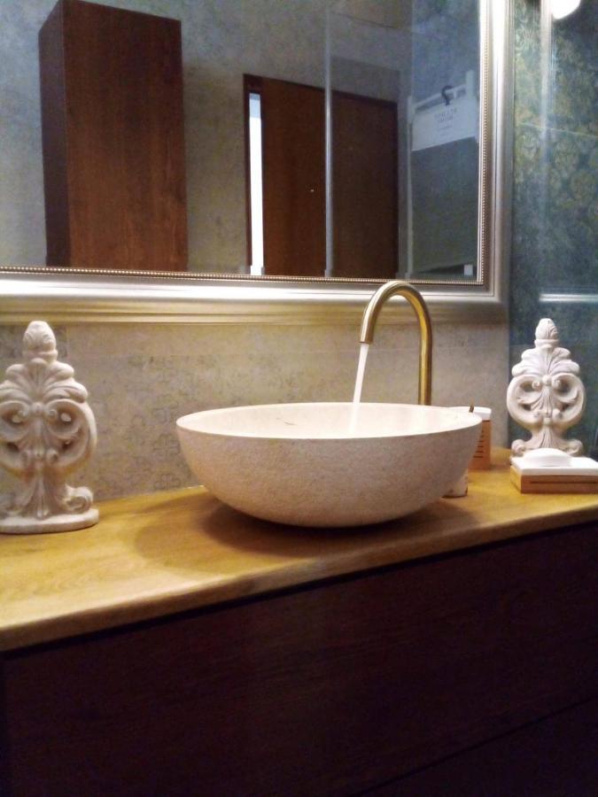 Schoenes Altstadt-Apartment "Dolce Vita" Inkl Parkplatz 加尔达湖滨 外观 照片